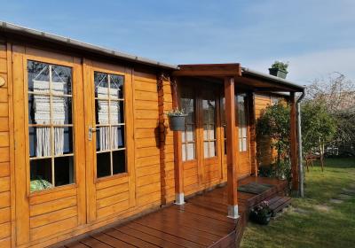 Houten Chalet 10